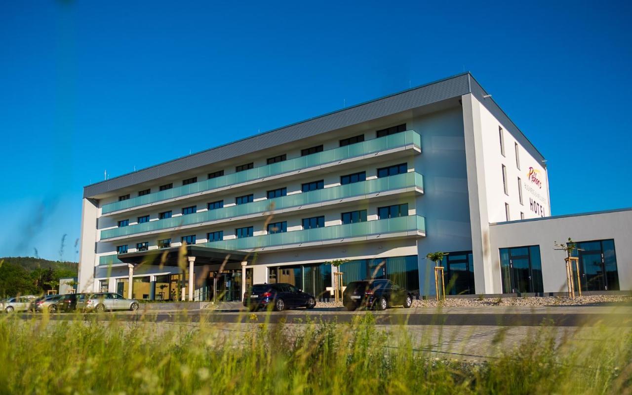 Rebhan'S Business Und Wellness Hotel Neukenroth Ngoại thất bức ảnh